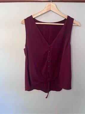 Burgundy V-Neck Sleeveless Tie Front Button Blouse Top Medium‎ RD 412 Wine Red